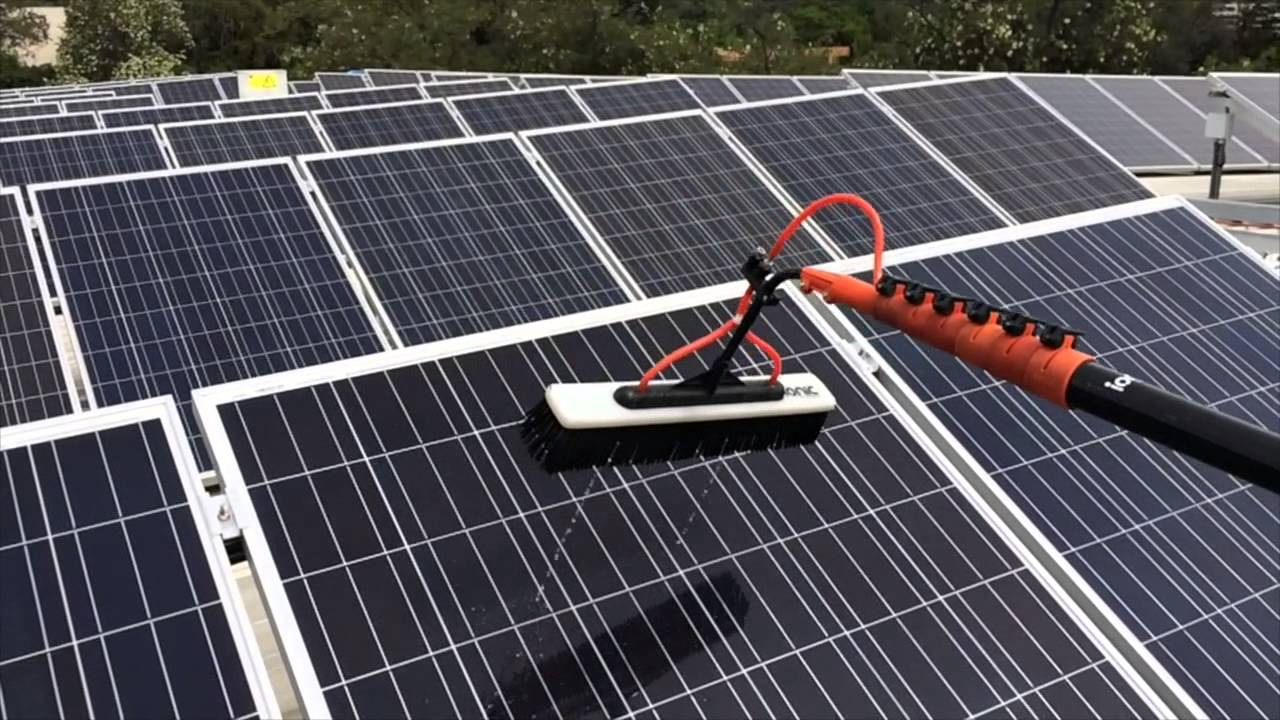 Limpieza paneles fotovoltaicos